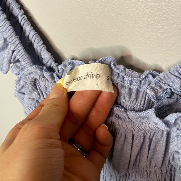 Ocean Drive Flutter Sleeve top. - Picture 6 of 6